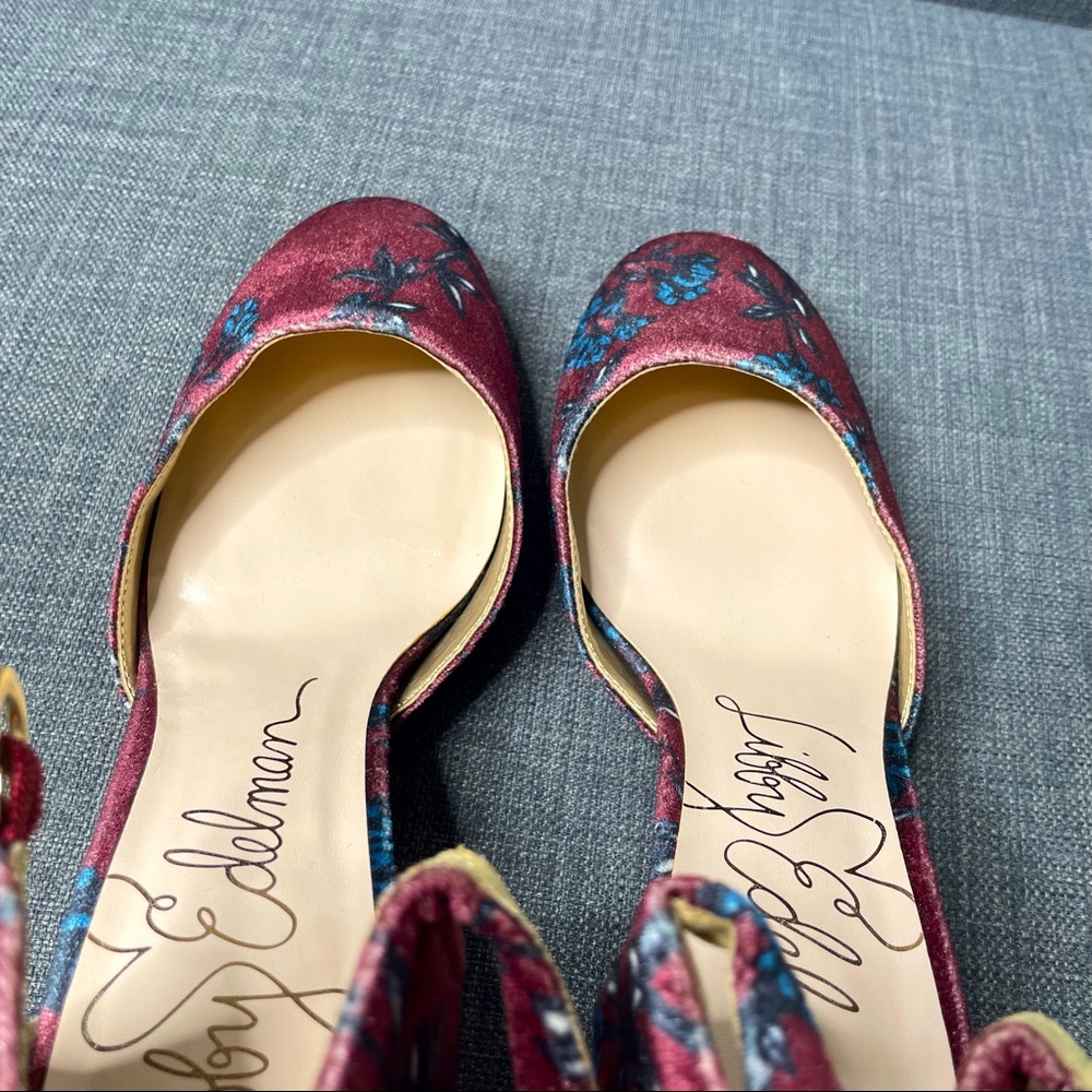Libby Edelman Velvet Jennifer Pump - Picture 5 of 14